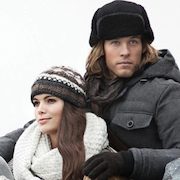 Roots.com: Save 30% on Select Watches, Hats, Mitts & Scarves + Free Shipping & 4% Cash Back!